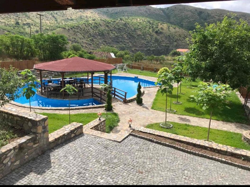 Vila Nika Veles Buitenkant foto